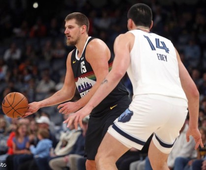 约基奇三双默里29+8 兰代尔26分掘金击败灰熊