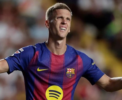 奥尔莫肩伤缺阵一个月，巴萨迎赛季关键考验