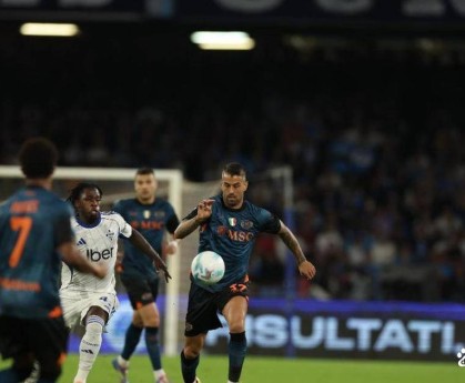 一场沉闷平局的背后，是孔蒂更衣室里真正的难题