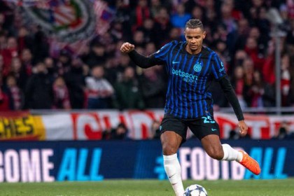 意甲最新动态：齐沃苦战再负AC米兰，圣西罗逆转希望重燃