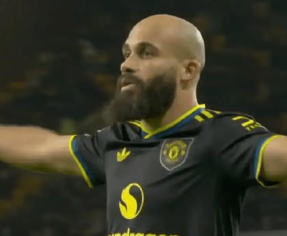 4-1横扫副班长！B费双响引爆全场，曼联杀回前六剑指争四