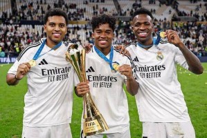 皇马巴西帮面临解散？带头大哥闹离队 二弟三弟沦为替补