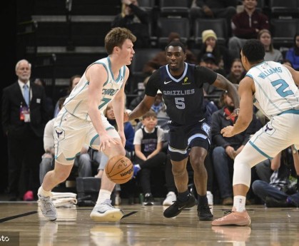 布里奇斯20分杰克逊26分 黄蜂击败灰熊4连胜