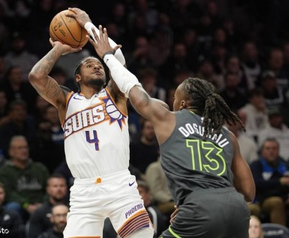 兰德尔32分布克空砍34分 森林狼胜太阳