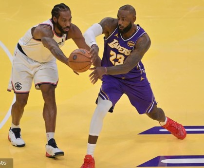 曝勇士对詹姆斯小卡感兴趣 休赛期探索加盟可能性