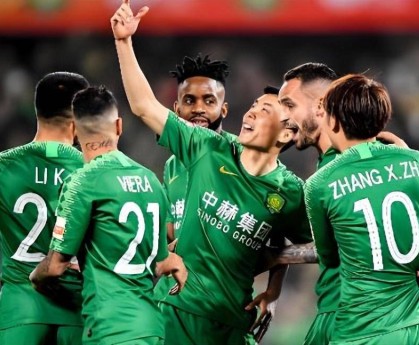 国安刚在足协杯拿到冠军，就提前官宣跟新奥古斯托签订大合同，曾是德甲狼堡队核心+被俱乐部辟谣