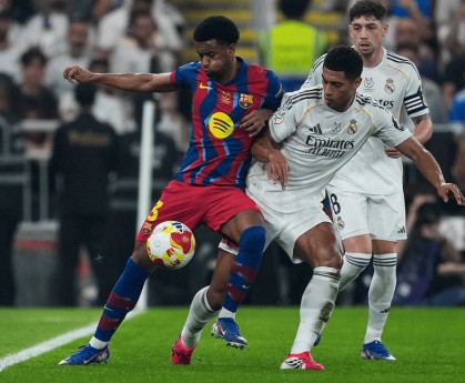 皇马巨星罕见发声：'我和阿隆索从无矛盾，媒体别带节奏！