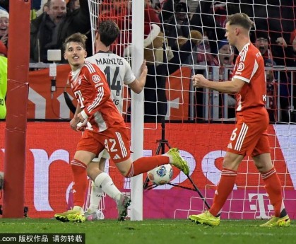 德甲战火重燃：海登海姆迎战拜仁慕尼黑，美因茨对决圣保利的比分预测与深度分析