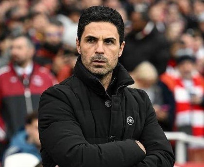 8连胜+10月零丢球！阿森纳2-0晋级联赛杯8强，冲击三冠王