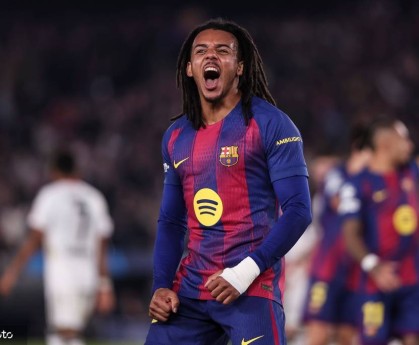 孔德梅开二度刷新纪录 巴萨主场2比1逆转法兰克福