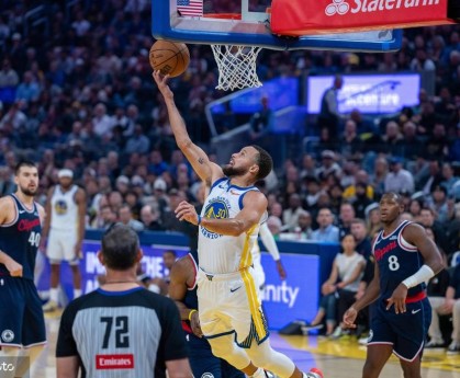 库里低配产出拿捏老头局 哈登下半场隐身顽疾又犯了？