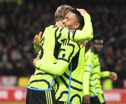 周五德甲焦点战：法兰克福主场迎战多特蒙德，欧冠区卡位战提前上演！