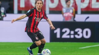 意甲豪门再出手！AC米兰重燃对瓦伦西亚新星哈维·格拉的兴趣