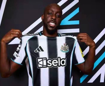 5分差距+1亿欧冠门票！穆帅恐失资格，葡超三强决战定生死？