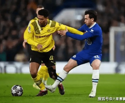 六哥赛事前瞻：德甲火力王遇葡超稳守派！斯图加特主场猛如虎，波尔图残阵远征凶多吉少？